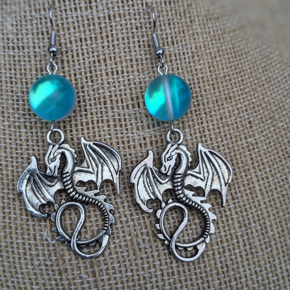 Dragon Earrings - Picture 4 of 7